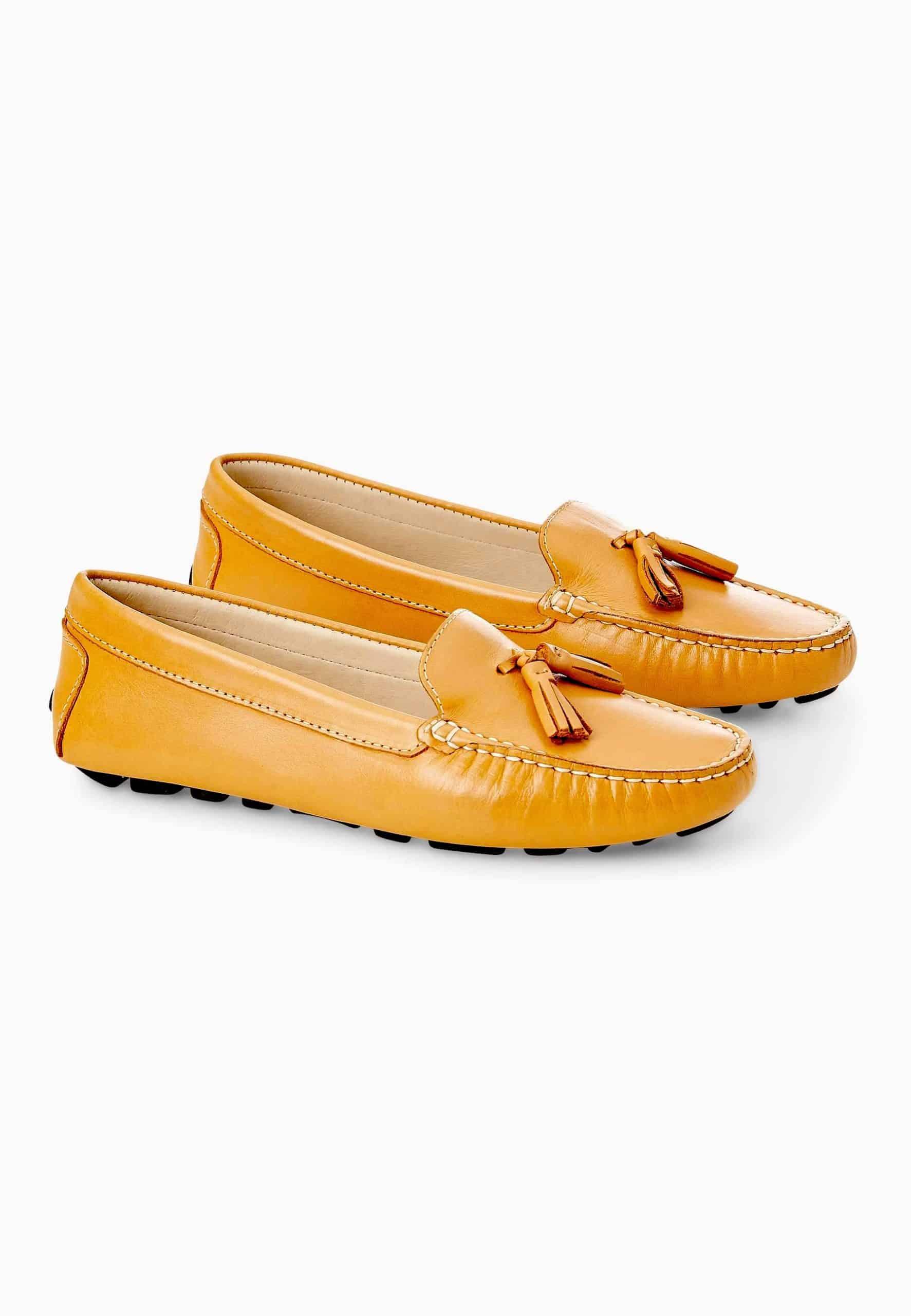 Caviúna Caramel Calf Leather Tassel Loafers – Flat